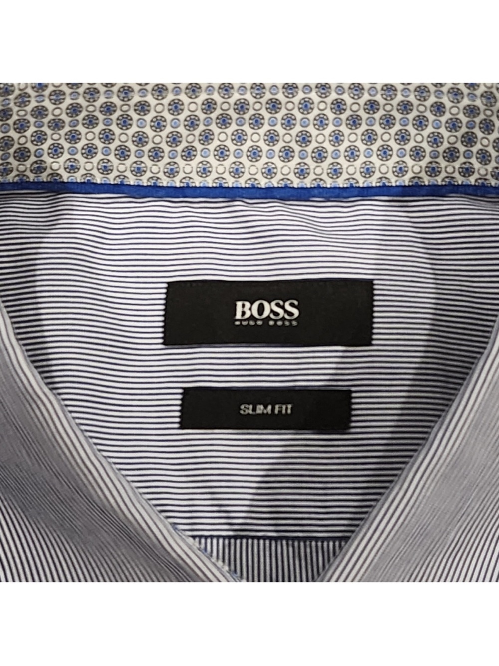 Hugo Boss Slim Fit Button Down L - Picture 3 of 5